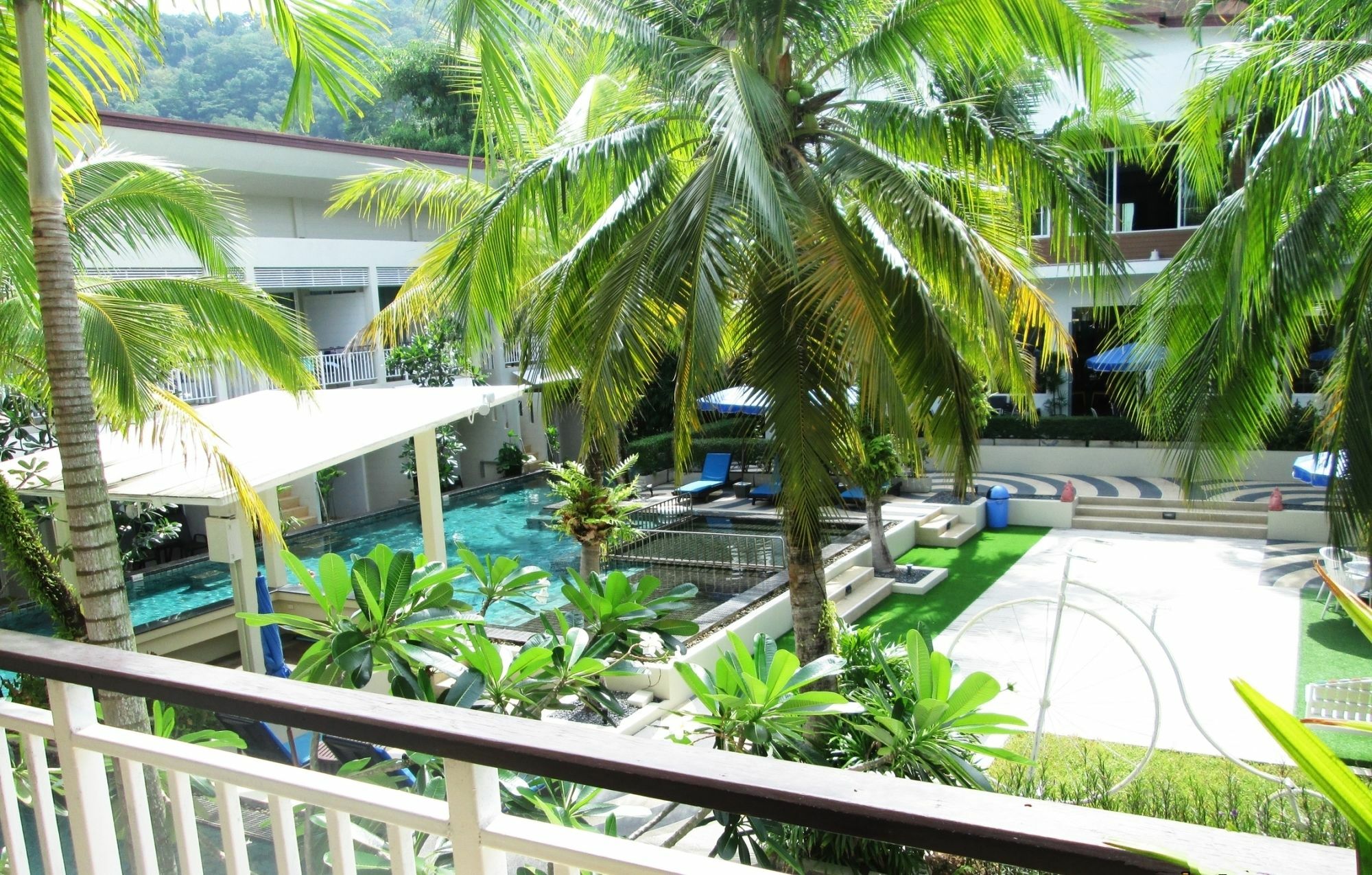 A2 Pool Resort - Sha Plus Пхукет Экстерьер фото